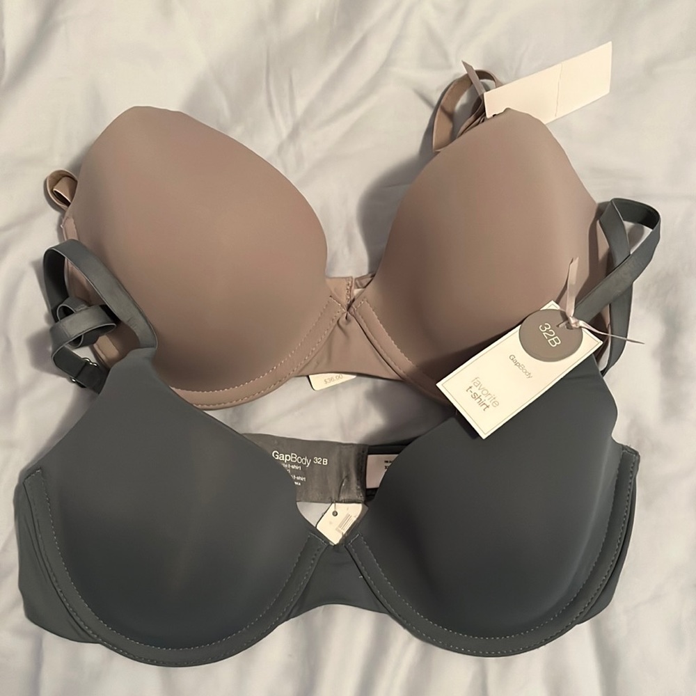 GAP Favorite T-shirt Bras 32B (2 bras)